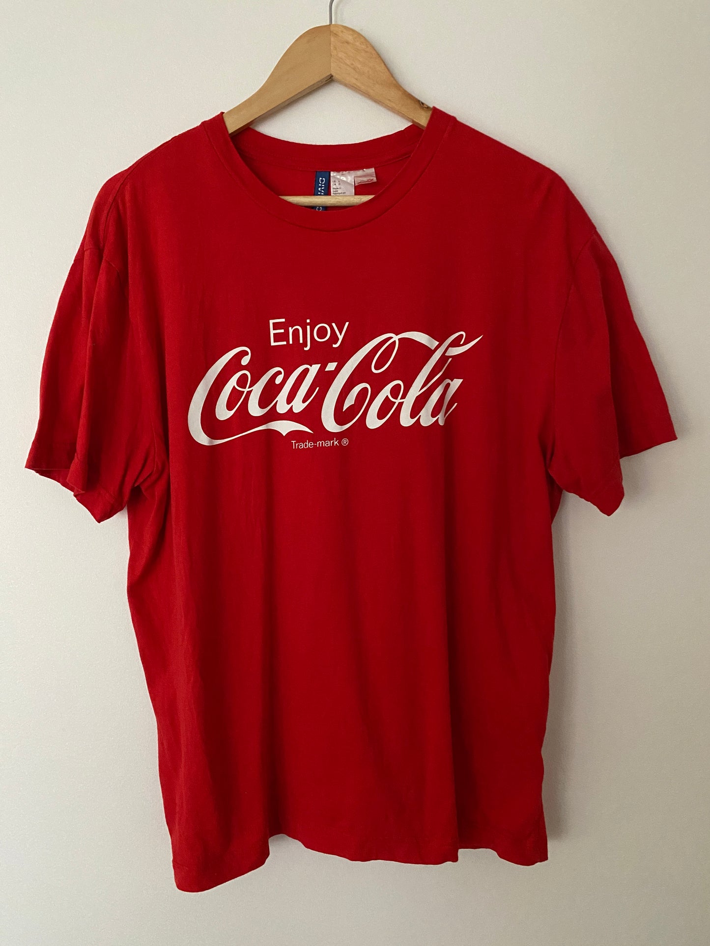 Coca Cola x H&M T-Shirt - L